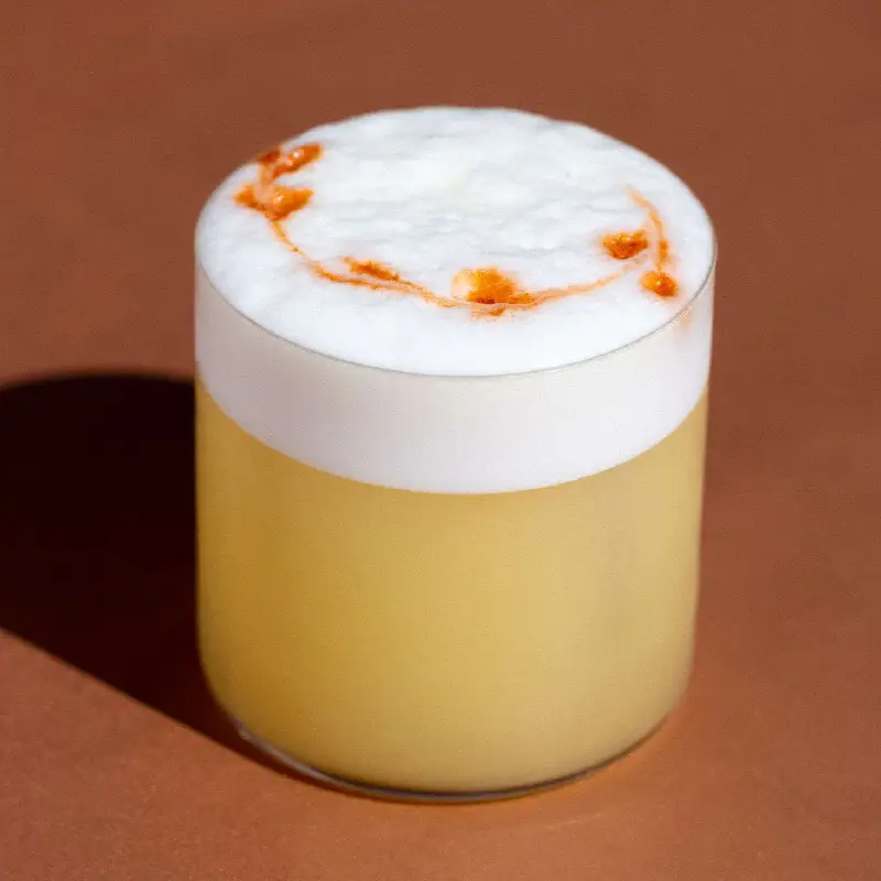 Whisky Sour cocktail in a rocks glass