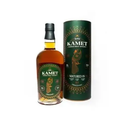 Kamet Single Malt bottle